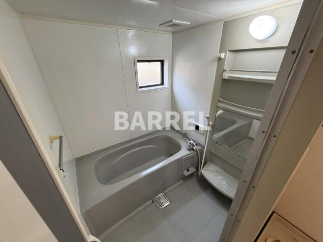 アロマコートAの浴室