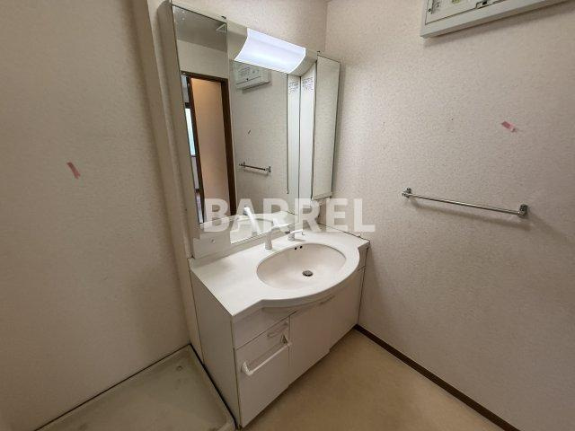 アロマコートAの独立洗面台