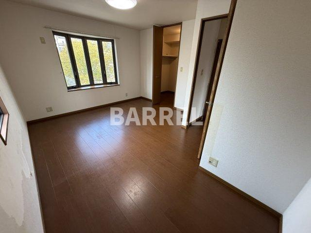 アロマコートAの洋室