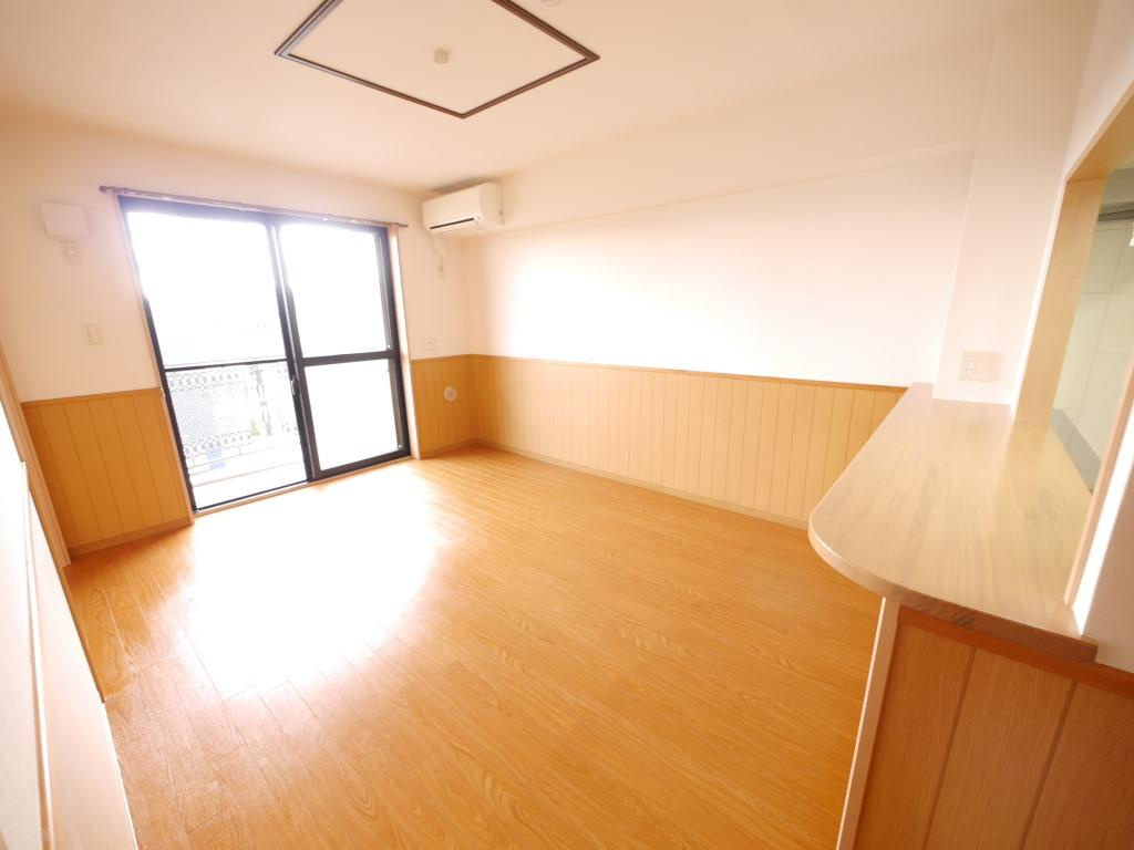 ア・ラ・モードⅡの居間・リビング