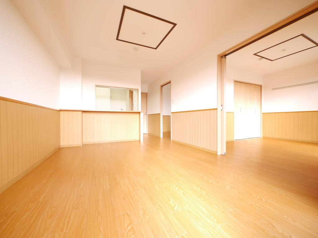 ア・ラ・モードⅡの居間・リビング