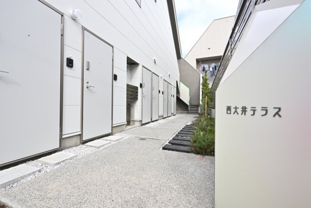 西大井テラスのエントランス
