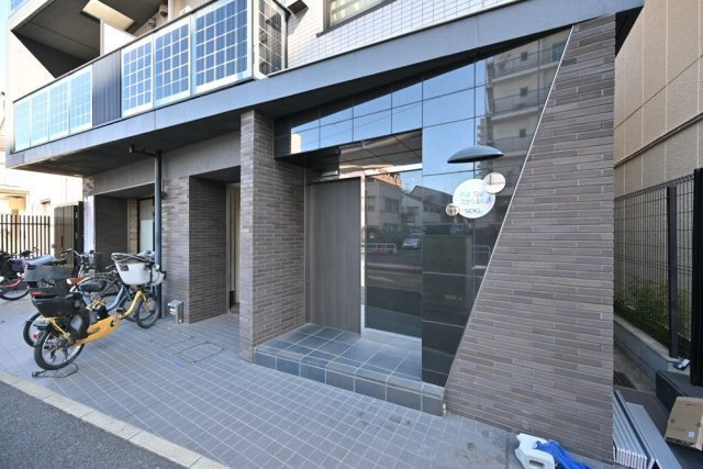 フルセイル品川のエントランス