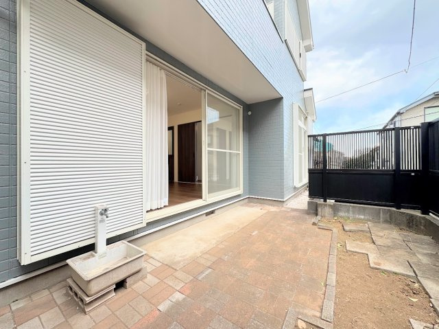 泉区白百合３丁目　中古戸建ての庭|◆土・日・祝日は、当社スタッフによる現地案内会を実施しております。もちろん平日のご案内も可能です。お気軽にご相談ください！！