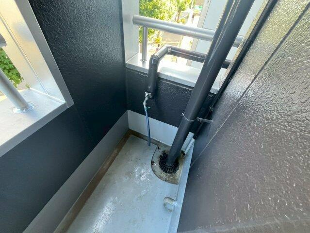 ＲＩＢＥＩＲＡⅠ～リベイラワン～のバルコニー|バルコニーに水道あり