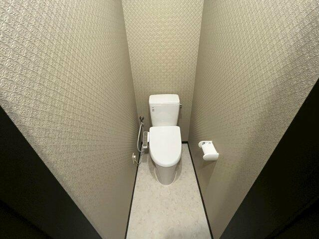 ＲＩＢＥＩＲＡⅠ～リベイラワン～のトイレ|温水洗浄便座あり