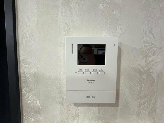 ＲＩＢＥＩＲＡⅠ～リベイラワン～のセキュリティ|TVモニター付きインターホン