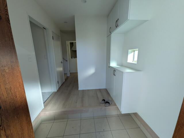 ハートフルタウン宇都宮市今泉町２５４１番の玄関