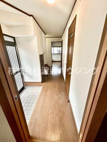 豊中市千成町１丁目のテラスのその他|廊下