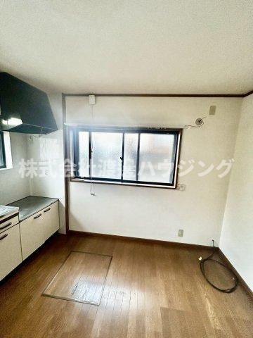 豊中市千成町１丁目のテラスのその他|窓