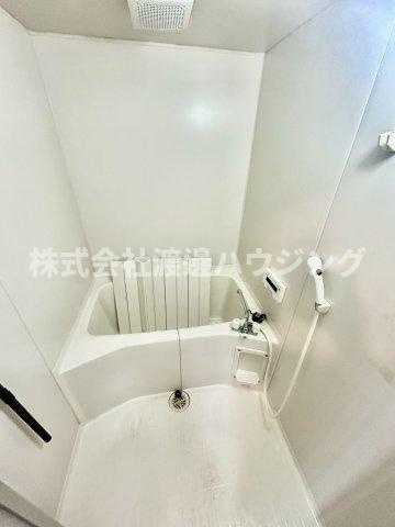 豊中市千成町１丁目のテラスの浴室