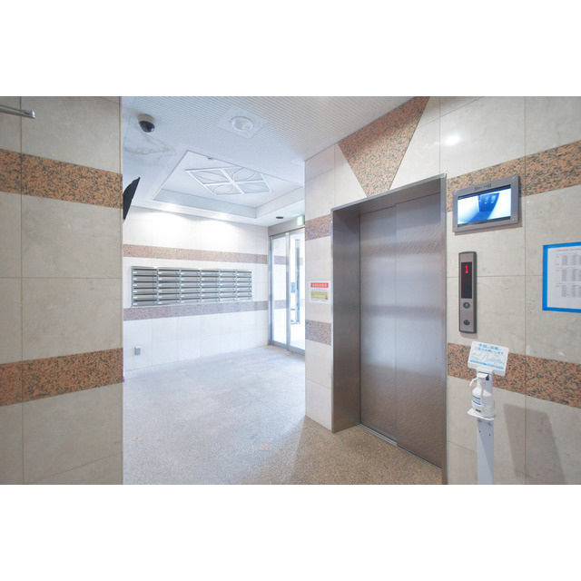 NLC新大阪の居間・リビング