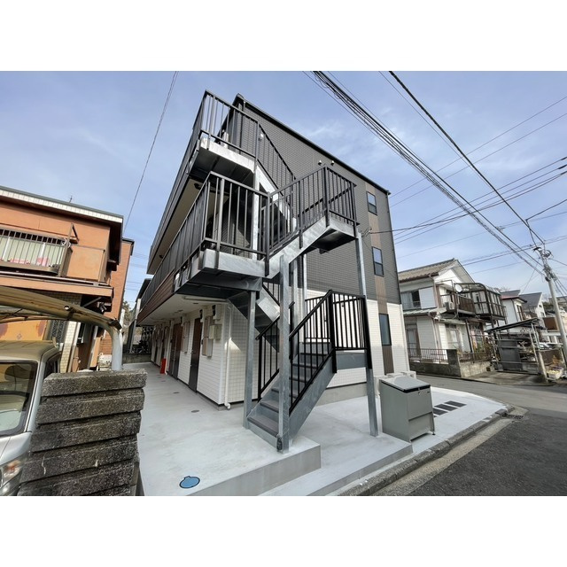 スターアライズ横濱六浦の外観