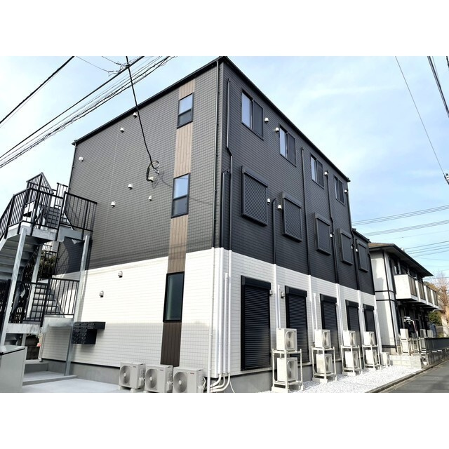 スターアライズ横濱六浦の外観