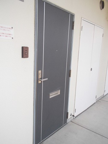 ハピネスの玄関