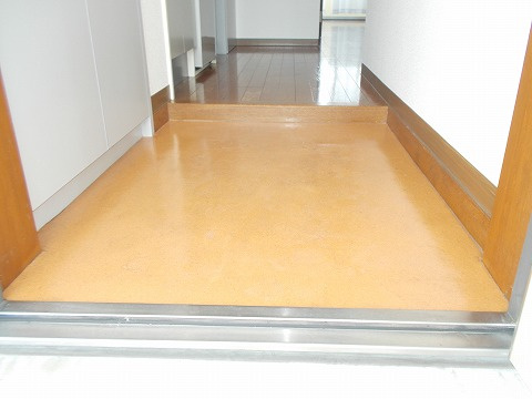 ハピネスの玄関