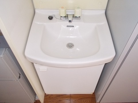 ハピネスの洗面所