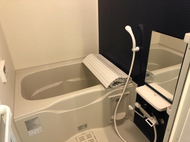 クレディールの浴室|バス