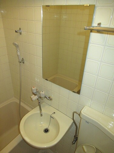 ライオンズマンション初台第３の洗面所|洗面台