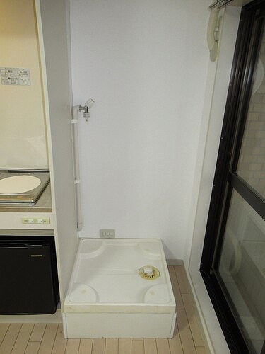 ライオンズマンション初台第３の設備|室内洗濯機置場