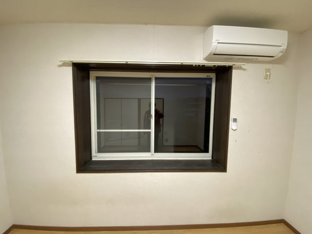 パレスウエストの洋室