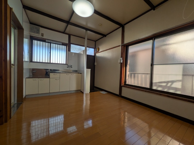 森荘の居間・リビング