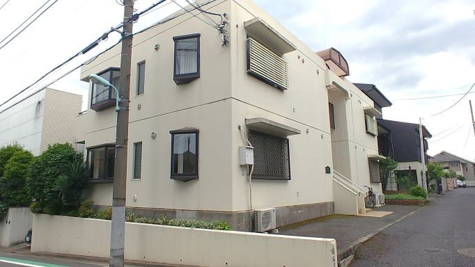 メゾンローリエ