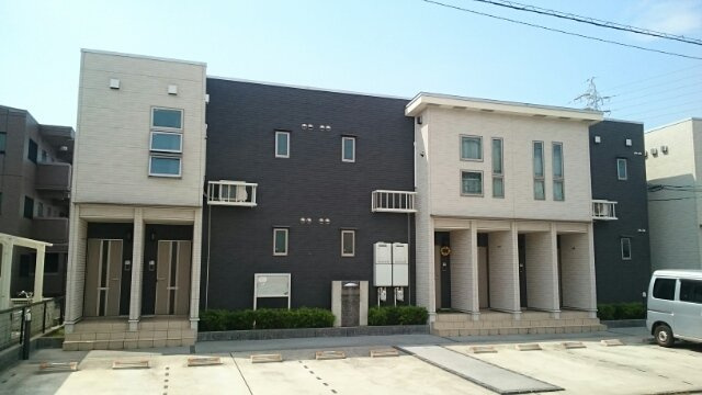 ガーデンスクエアＡ