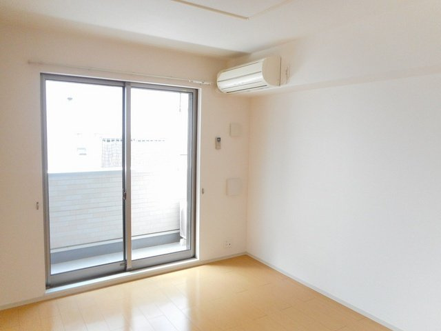 ガーデンスクエアＡの居間・リビング