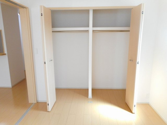 ガーデンスクエアＡの収納