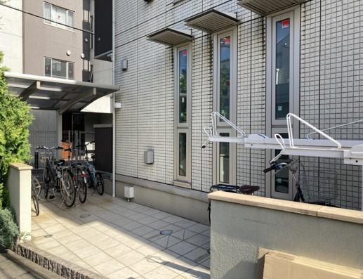 シャルム野川の外観