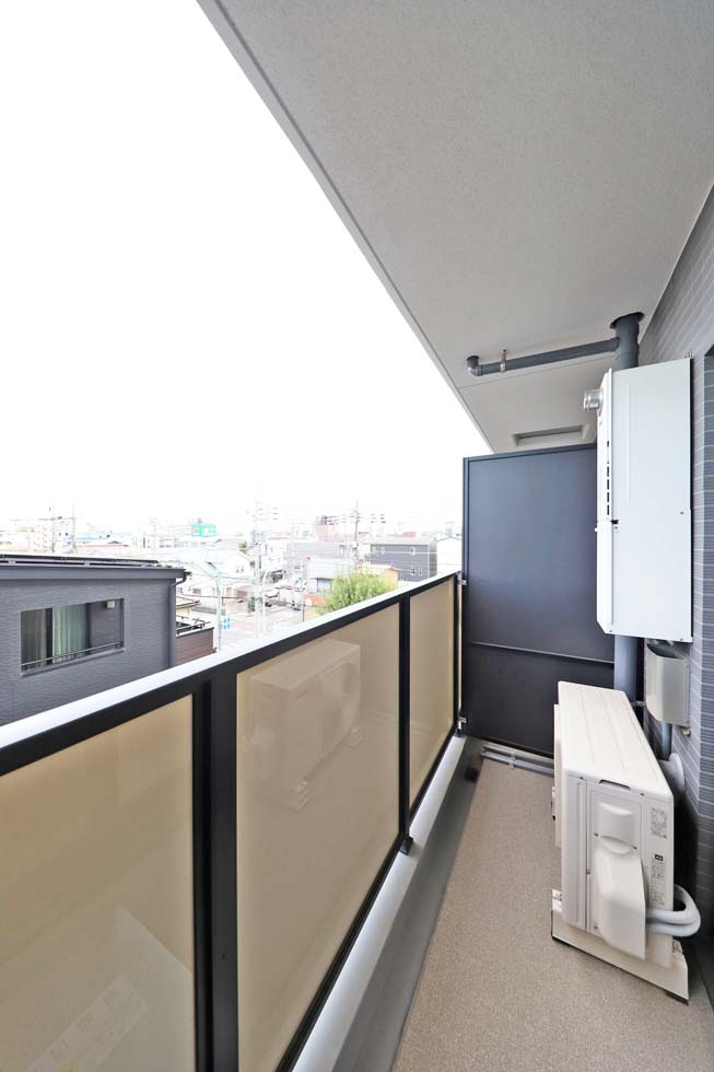 MAXIV川口青木の内装