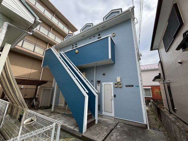 ホワイトコートの外観