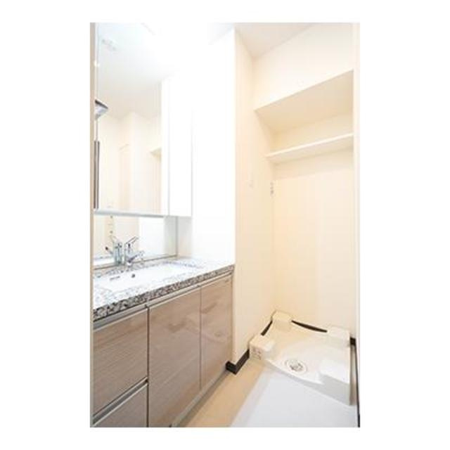 グランパレス東京八重洲アベニューの洗面所|※写真は同タイプ住戸です。