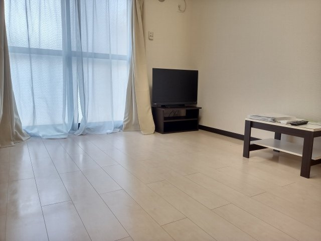 レオネクストアブリール天満の居間・リビング