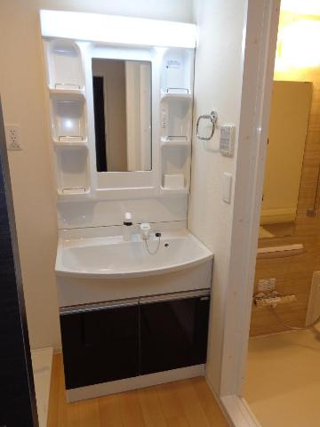 セントレーナ吉野の洗面所|洗髪洗面化粧台