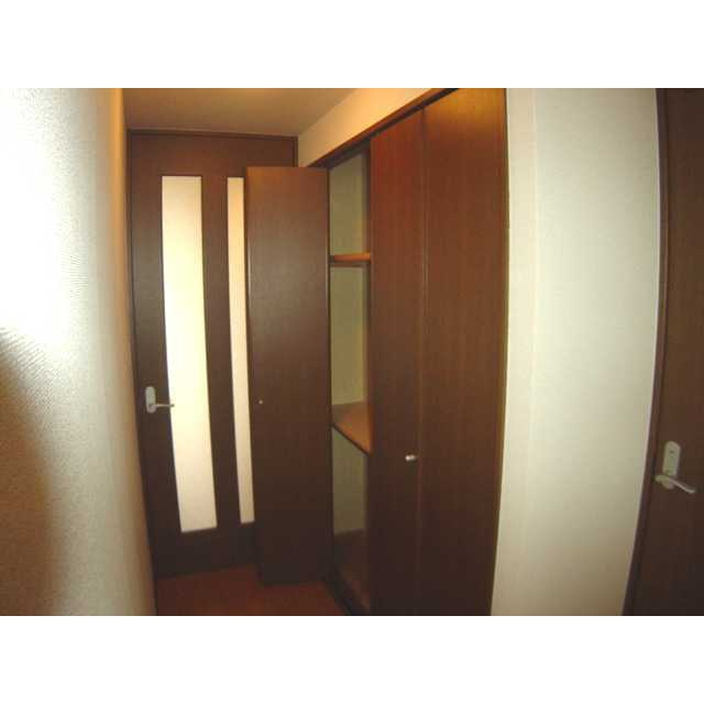 シャインエトワールの内装|廊下