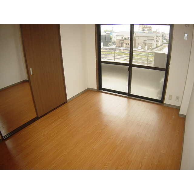 シャインエトワールの居間・リビング