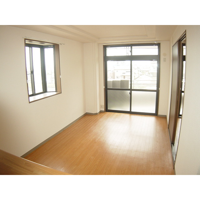 シャインエトワールの居間・リビング