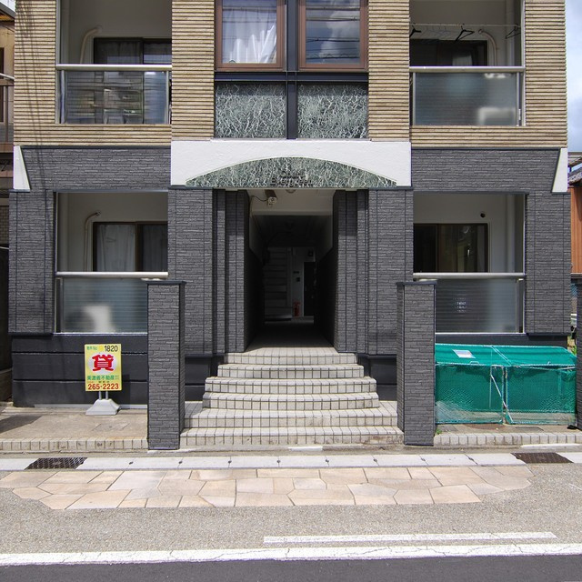 コートエバーグリーンのエントランス