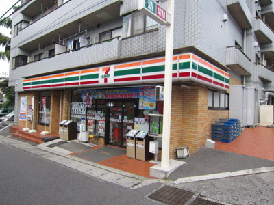 セブンイレブン川崎西生田店まで400ｍ
