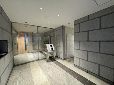 【エントランス】 | ライオンズ千代田岩本町ミレスーＫＤＡ