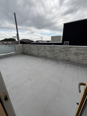 【その他共用部分】 | 小山1丁目戸建 | 屋上スカイバルコニー