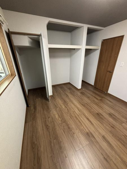 【洋室】 | 小山1丁目戸建