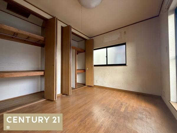 和歌山市手平3丁目　中古戸建の洋室