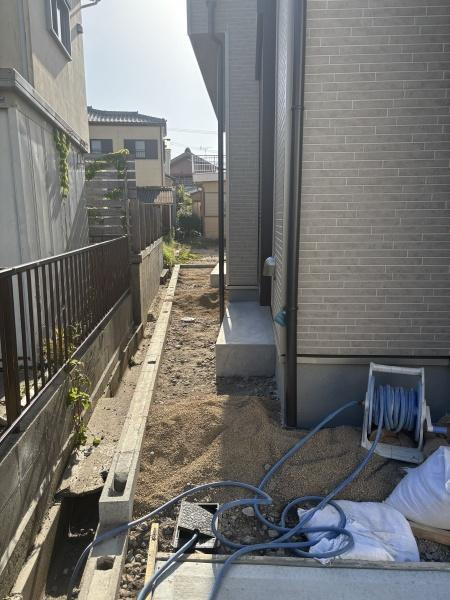 西尾市吉良町吉田　全1棟・1号棟の庭|草花で飾れるお庭。