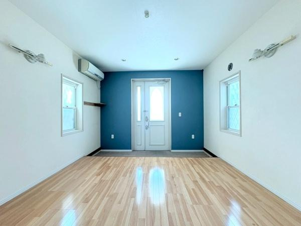 横浜市保土ケ谷区神戸町の中古一戸建の玄関