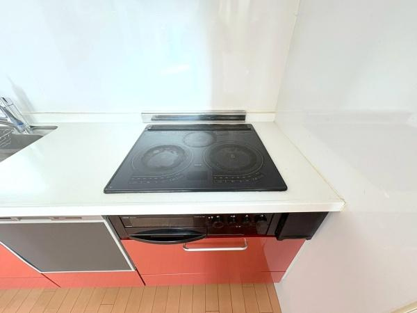 横浜市保土ケ谷区神戸町の中古一戸建のキッチン