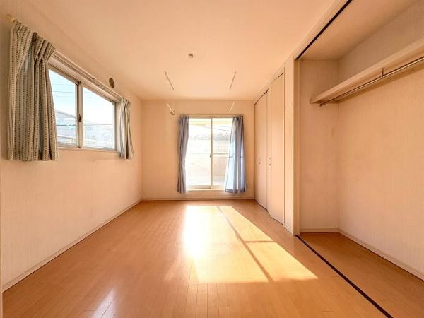 横浜市保土ケ谷区神戸町の中古一戸建の寝室