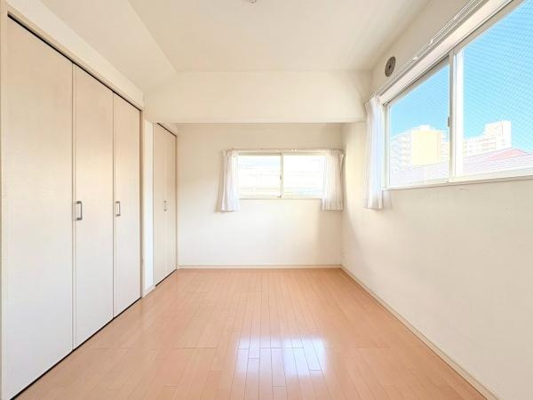 横浜市保土ケ谷区神戸町の中古一戸建の洋室